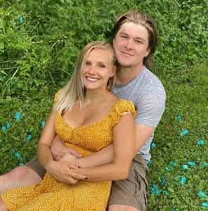 Meet your Posher, Alec